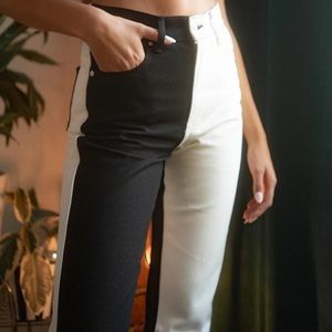 REVICE Denim / Dream Fit / XOXO Size 25